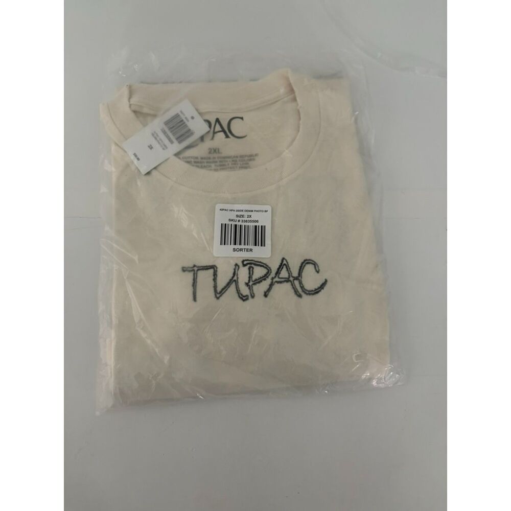 Hot Topic TUPAC cream tee 2XL